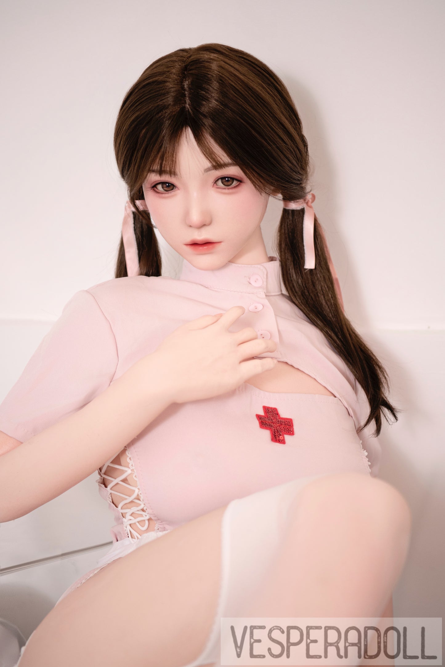 ベラ - リアルなシリコン製セックスドール