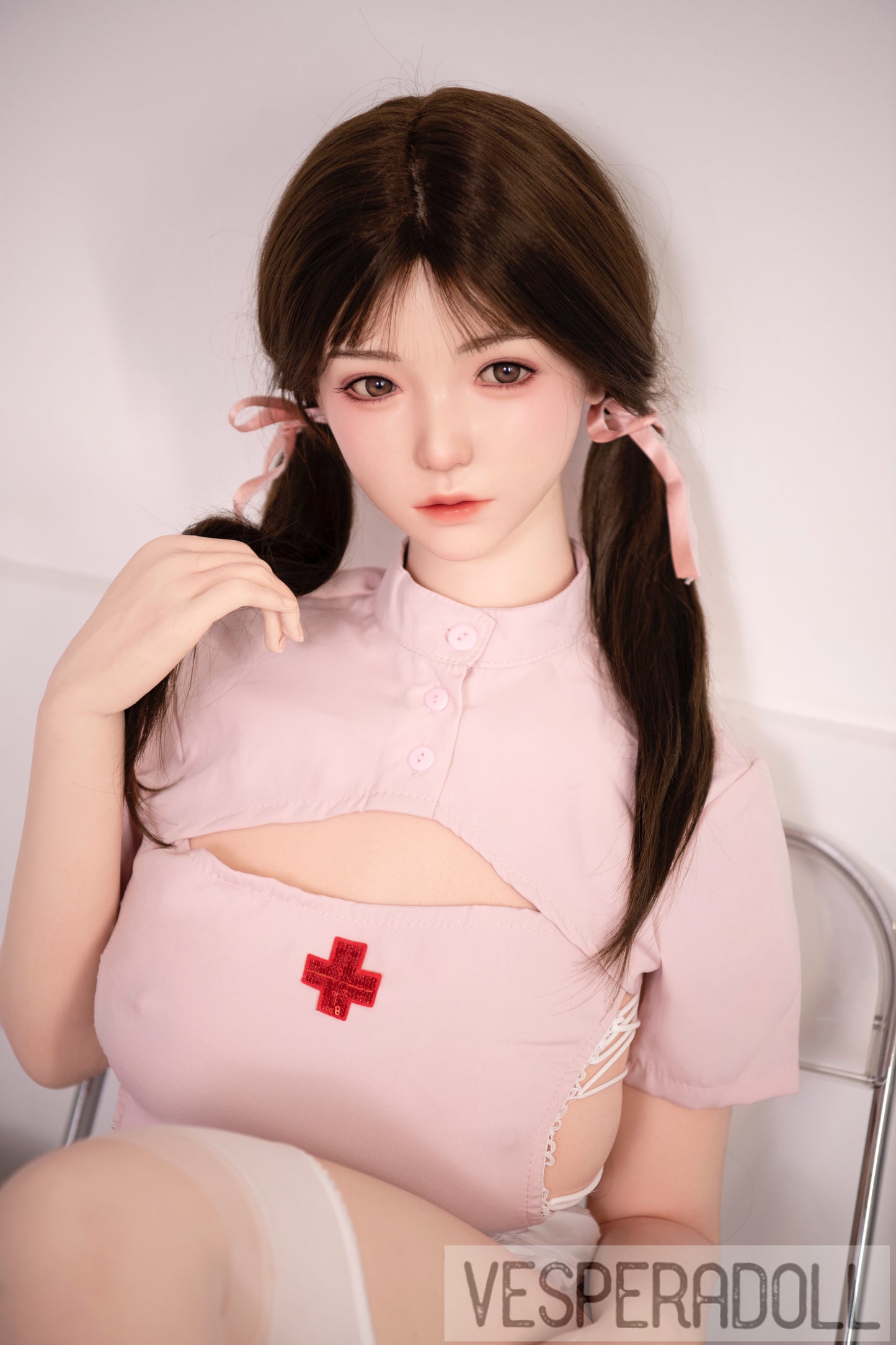ベラ - リアルなシリコン製セックスドール